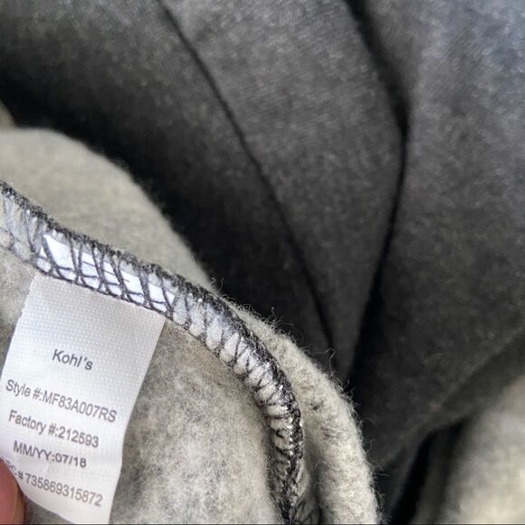 Fila sport hoodie sweatshirt  - Picture 3 of 5